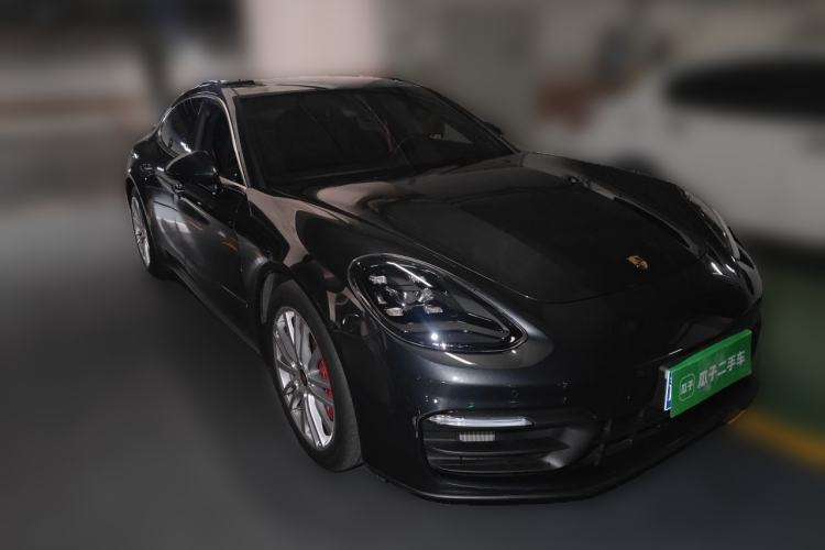 Used Porsche Panamera 2021 Panamera 2.9T Front Right 45 Deg