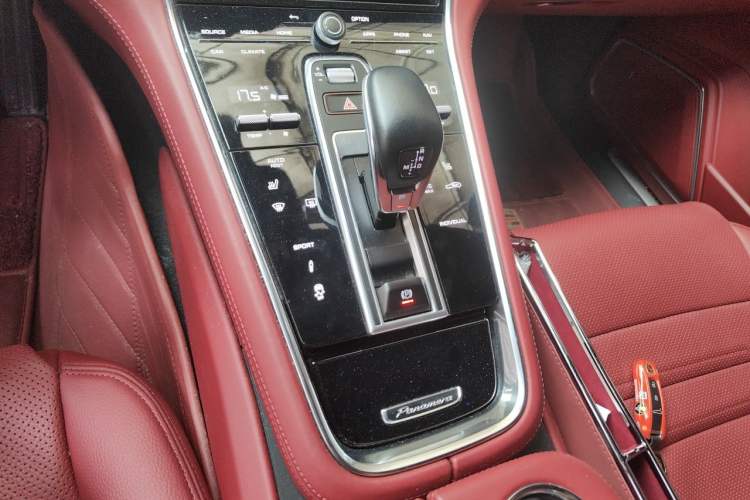 Used Porsche Panamera 2021 Panamera 2.9T Gear Lever
