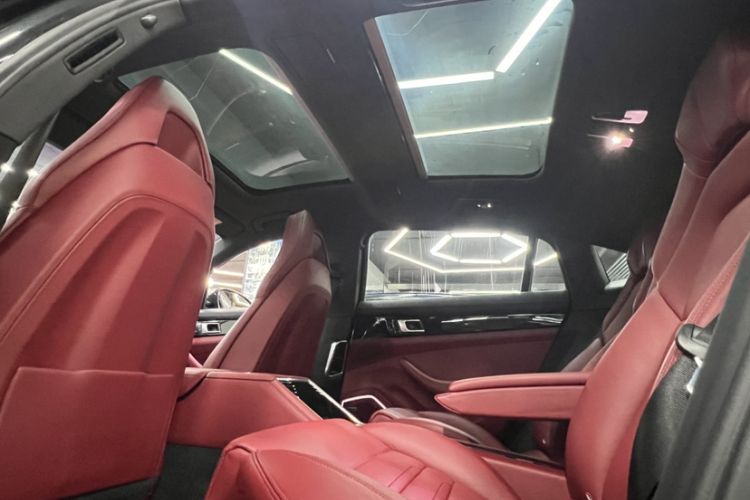 Used Porsche Panamera 2021 Panamera 4 Executive Long Wheelbase 2.9T Headliner