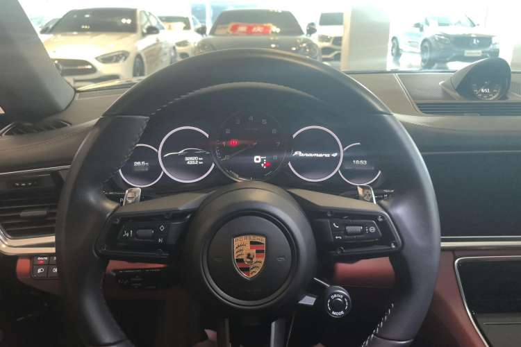 Used Porsche Panamera 2021 Panamera 4 E-Hybrid Executive Long Wheelbase 2.9T Instrument Cluster