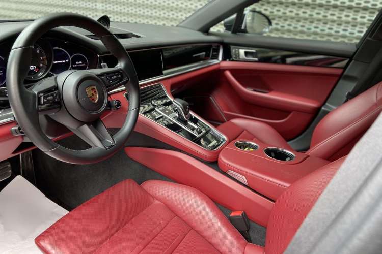 Used Porsche Panamera 2021 Panamera 4 E-Hybrid Executive Long Wheelbase 2.9T Interior 2