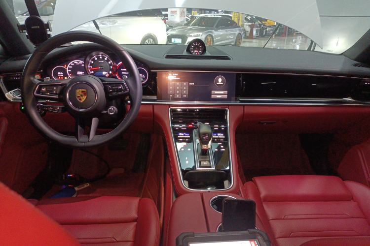Used Porsche Panamera 2021 Panamera 2.9T Interior 2