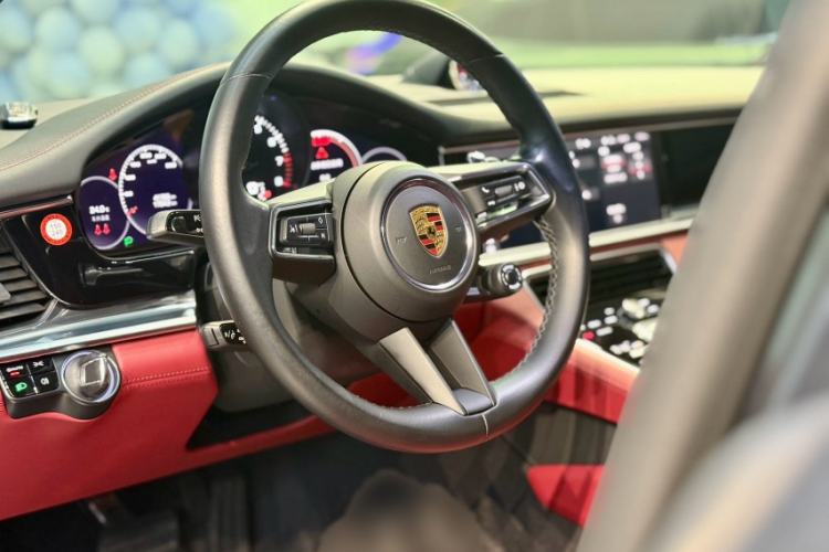 Used Porsche Panamera 2021 Panamera 4 Executive Long Wheelbase 2.9T Interior 3