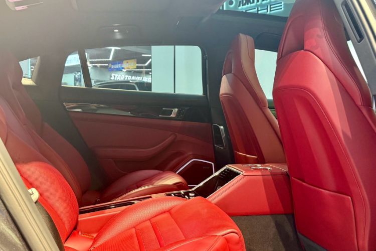 Used Porsche Panamera 2021 Panamera 4 Executive Long Wheelbase 2.9T Interior 8