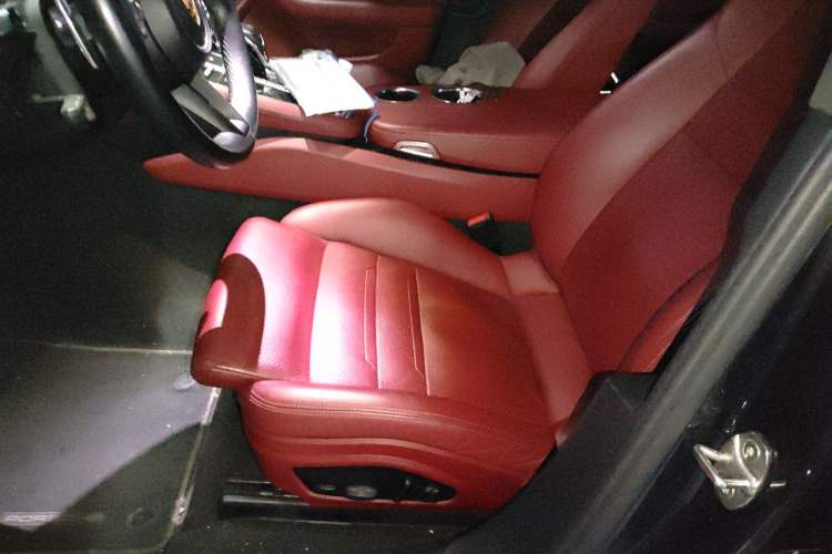 Used Porsche Panamera 2021 Panamera 2.9T Left Front Seat