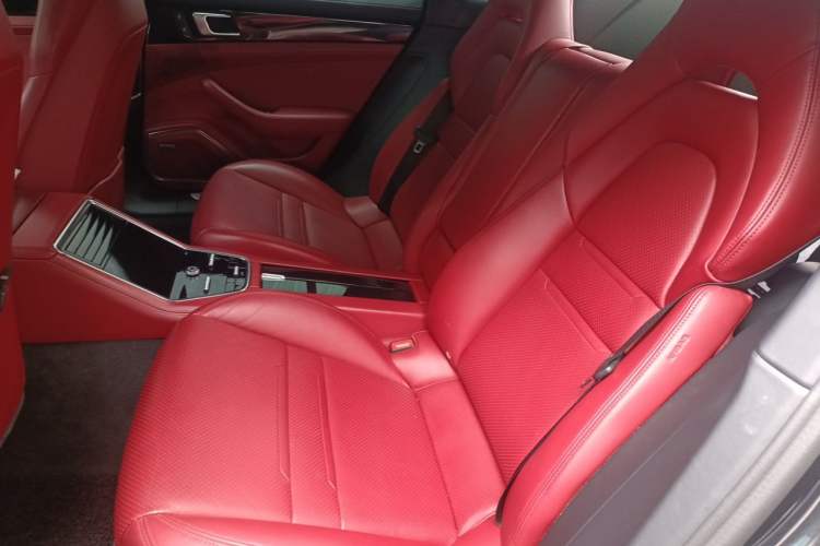 Used Porsche Panamera 2021 Panamera 2.9T Left Rear Seat