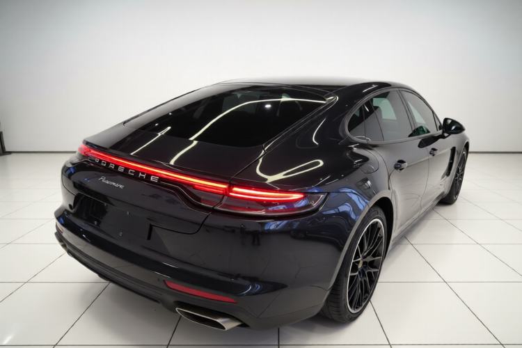 Used Porsche Panamera 2021 Panamera 2.9T Rear Right 45 Deg