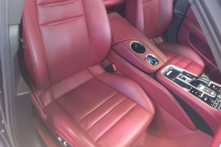 Used Porsche Panamera 2021 Panamera 2.9T Right Front Seat