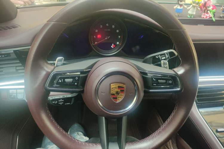 Used Porsche Panamera 2021 Panamera Executive Long Wheelbase 2.9T Steering Wheel