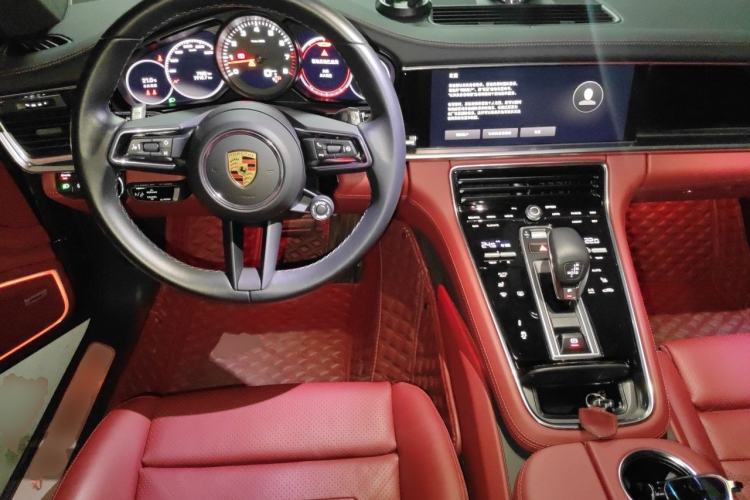 Used Porsche Panamera 2021 Panamera 4 Executive Long Wheelbase 2.9T Steering Wheel