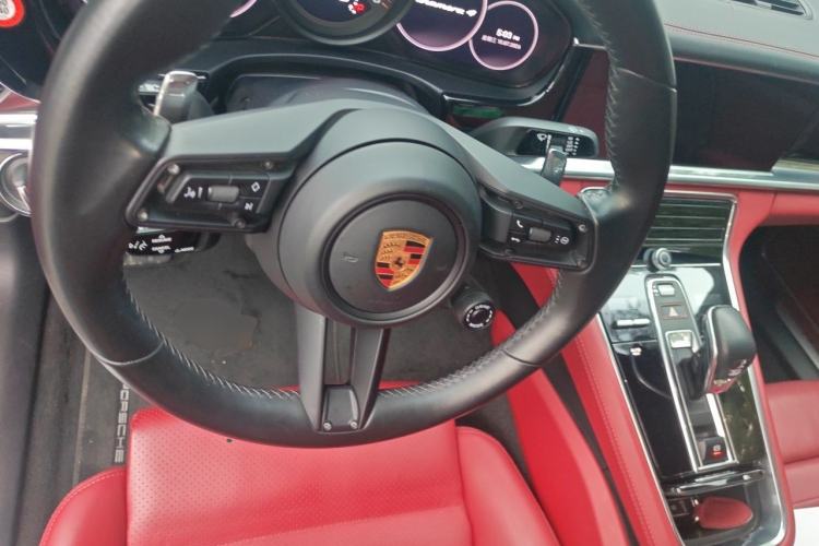 Used Porsche Panamera 2021 Panamera 4 Executive Long Wheelbase 2.9T Steering Wheel