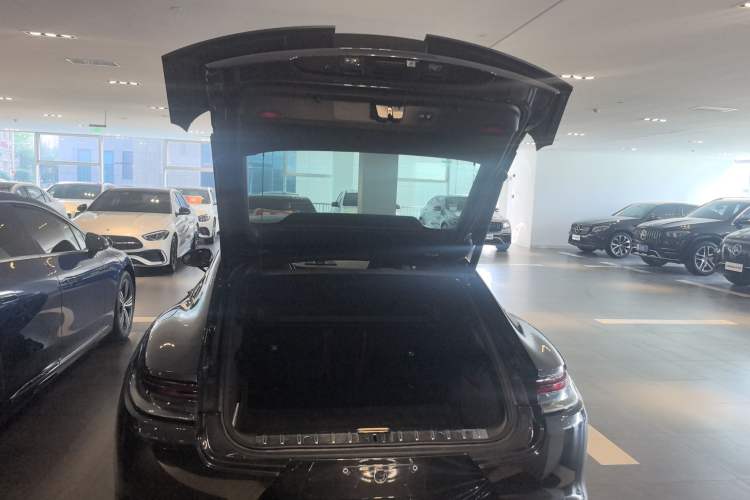 Used Porsche Panamera 2021 Panamera 4 E-Hybrid Executive Long Wheelbase 2.9T Trunk