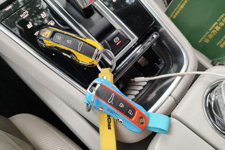 Used Porsche Panamera 2021 Panamera 4S E-Hybrid Executive Long Wheelbase 2.9T Vehicle Key