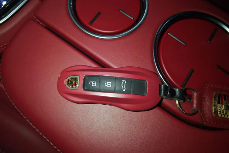 Used Porsche Panamera 2021 Panamera Executive Long Wheelbase 2.9T Vehicle Key