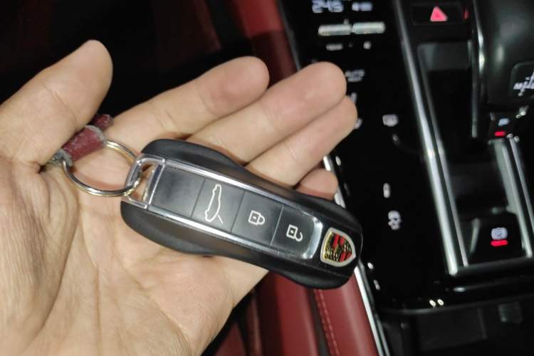 Used Porsche Panamera 2021 Panamera 4 Executive Long Wheelbase 2.9T Vehicle Key