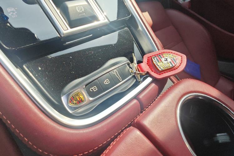 Used Porsche Panamera 2021 Panamera 2.9T Interior 1