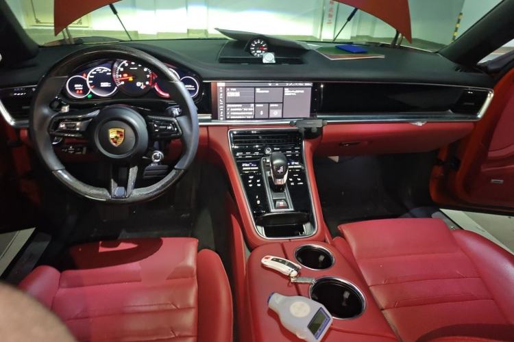 Used Porsche Panamera 2021 Panamera 2.9T Center Console