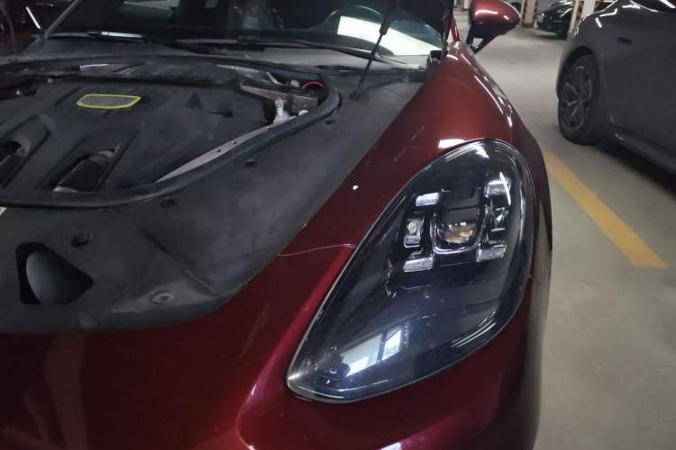 Used Porsche Panamera 2021 Panamera 4 E-Hybrid Executive Long Wheelbase 2.9T Engine Bay Left