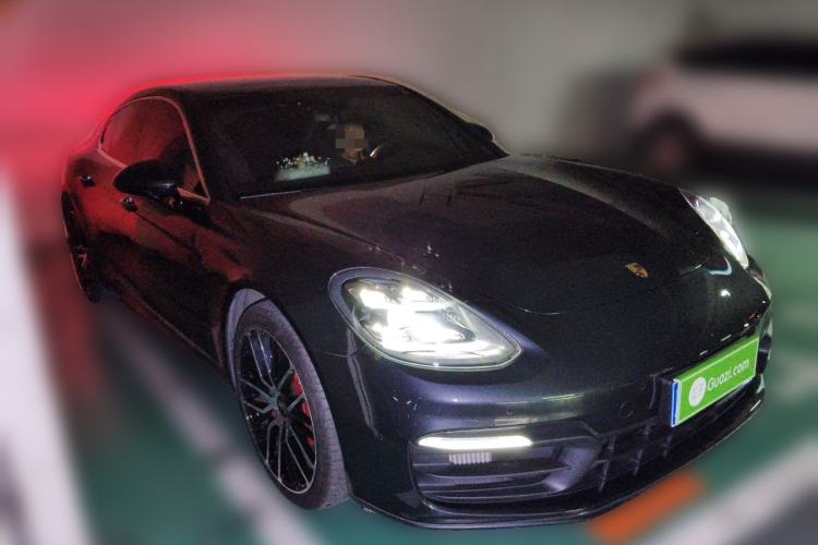 Used Porsche Panamera 2021 Panamera 2.9T Front Right 45 Deg