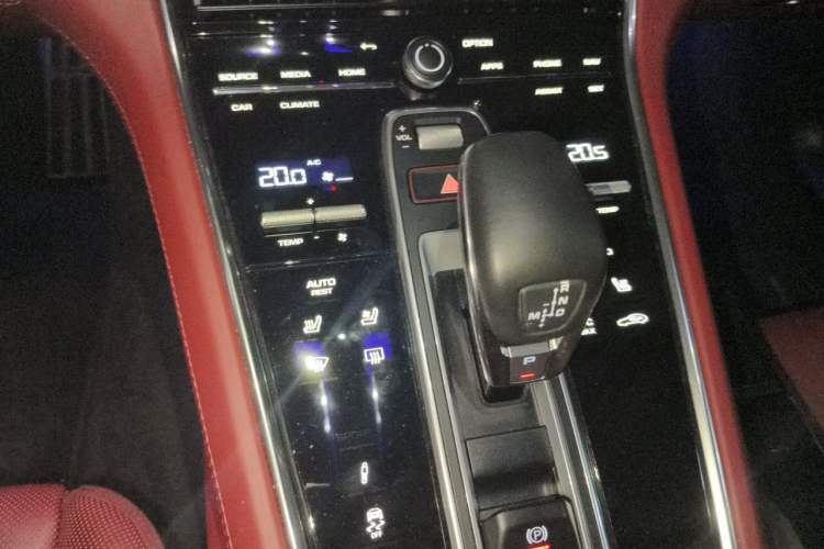 Used Porsche Panamera 2021 Panamera Executive Long Wheelbase 2.9T Gear Lever