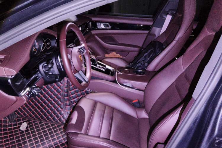 Used Porsche Panamera 2021 Panamera 2.9T Left Front Seat