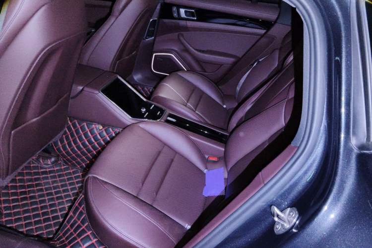 Used Porsche Panamera 2021 Panamera 2.9T Left Rear Seat