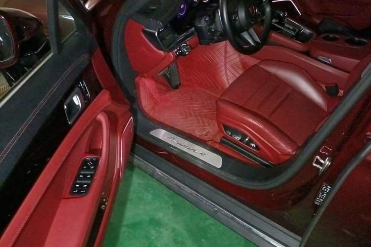 Used Porsche Panamera 2021 Panamera 4 Executive Long Wheelbase 2.9T Driver Seat