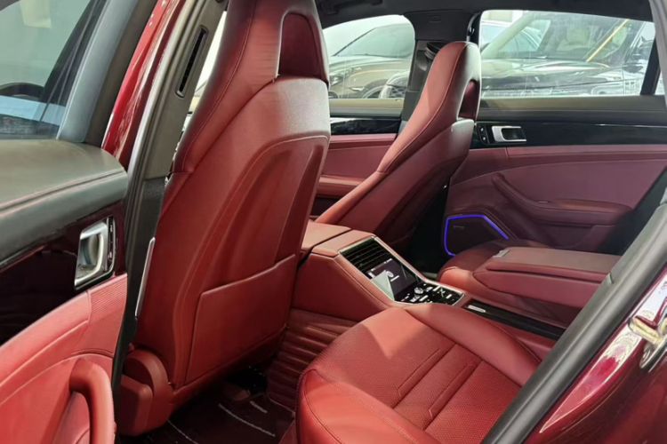 Used Porsche Panamera 2021 Panamera 2.9T Interior 2