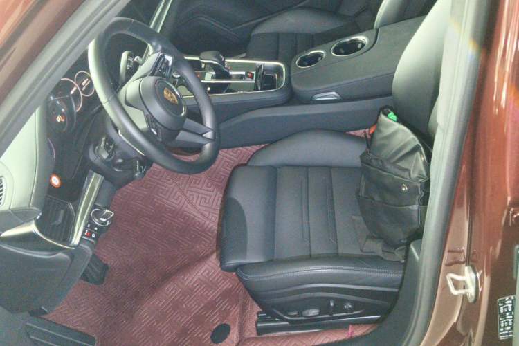 Used Porsche Panamera 2021 Panamera 2.9T Left Front Seat