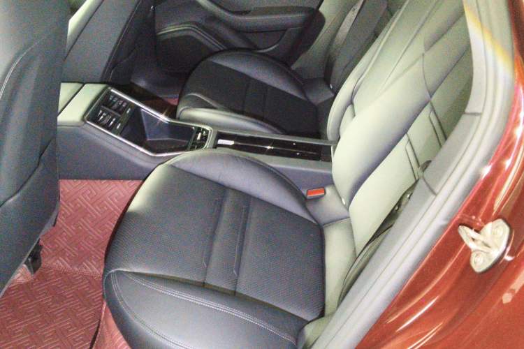 Used Porsche Panamera 2021 Panamera 2.9T Left Rear Seat