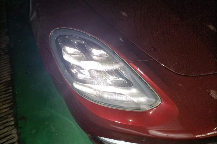 Used Porsche Panamera 2021 Panamera 4 Executive Long Wheelbase 2.9T Right Front Headlight