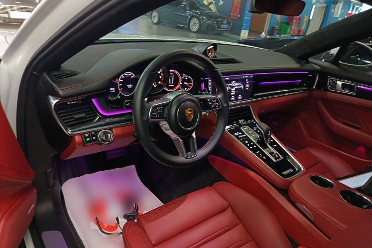 Used Porsche Panamera 2021 Panamera 2.9T Center Console
