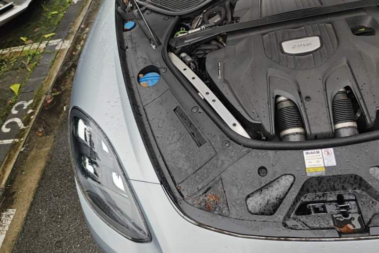 Used Porsche Panamera 2021 Panamera 2.9T Engine Bay Right