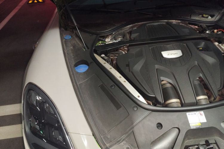 Used Porsche Panamera 2021 Panamera 2.9T Engine Bay Right