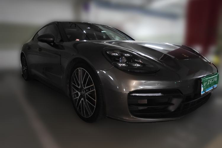 Used Porsche Panamera 2021 Panamera 2.9T Front Right 45 Deg