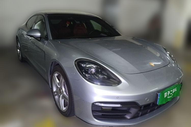 Used Porsche Panamera 2021 Panamera 2.9T Front Right 45 Deg