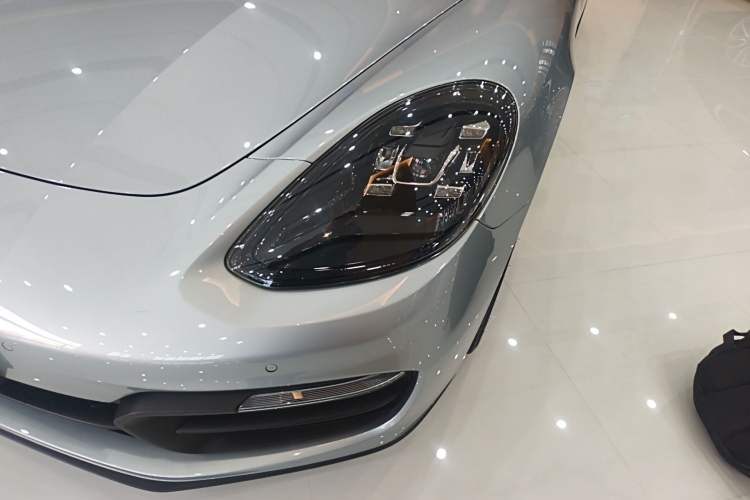 Used Porsche Panamera 2021 Panamera 2.9T Left Front Headlight