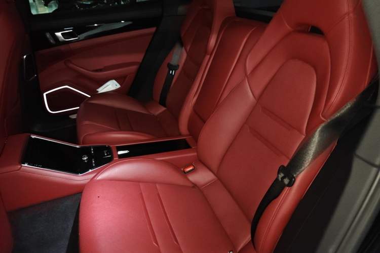Used Porsche Panamera 2021 Panamera 2.9T Left Rear Seat
