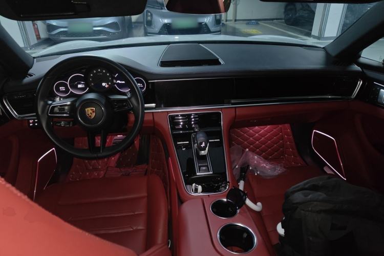 Used Porsche Panamera 2021 Panamera 2.9T Center Console