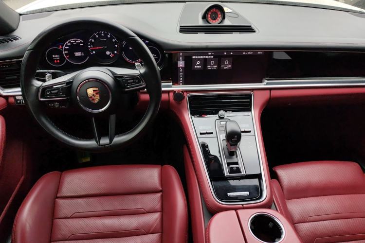 Used Porsche Panamera 2021 Panamera 2.9T Center Console