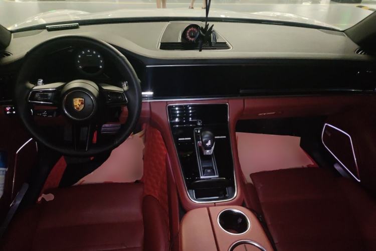 Used Porsche Panamera 2021 Panamera 2.9T Center Console
