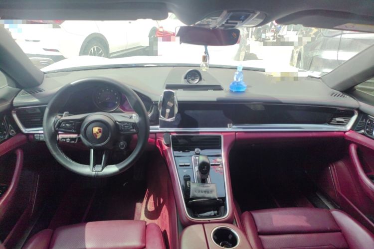 Used Porsche Panamera 2021 Panamera Executive Long Wheelbase 2.9T Center Console