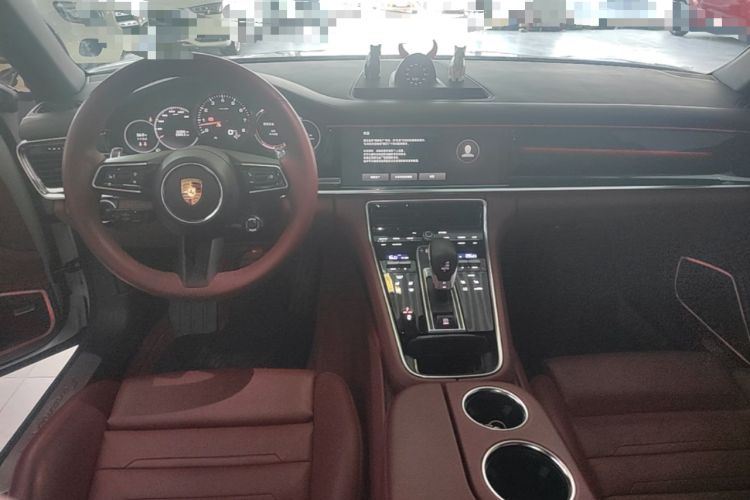 Used Porsche Panamera 2021 Panamera 4 Executive Long Wheelbase 2.9T Center Console