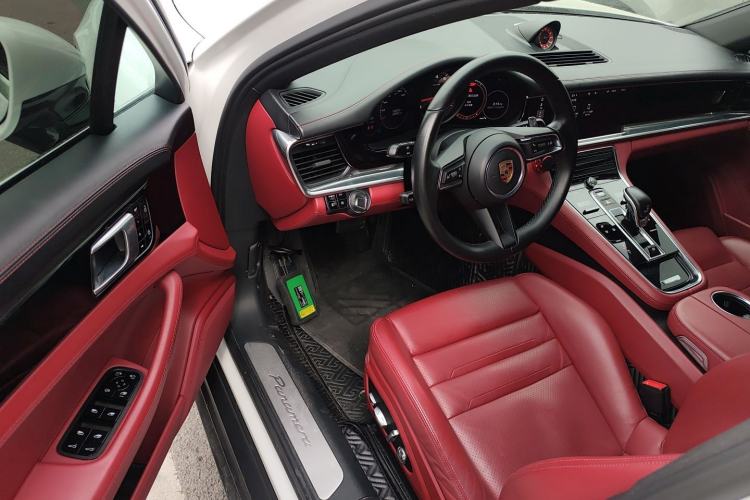 Used Porsche Panamera 2021 Panamera 2.9T Driver Seat