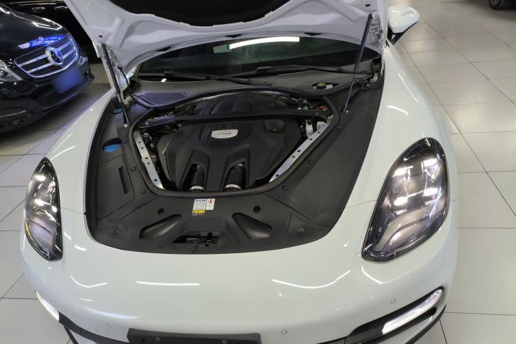 Used Porsche Panamera 2021 Panamera 2.9T Engine Bay