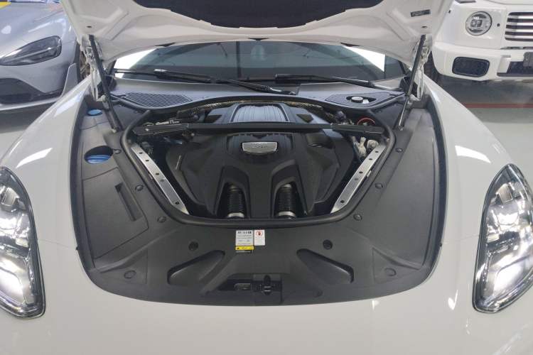 Used Porsche Panamera 2021 Panamera 2.9T Engine Bay