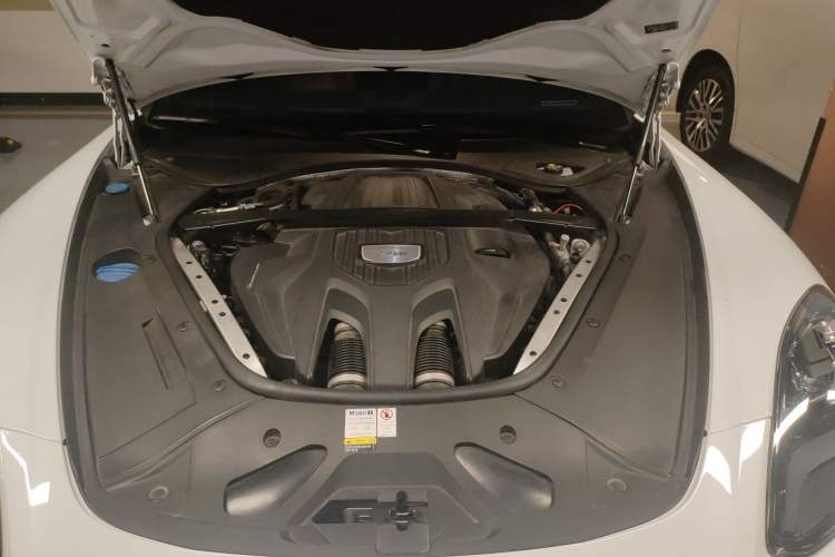 Used Porsche Panamera 2021 Panamera 2.9T Engine Bay