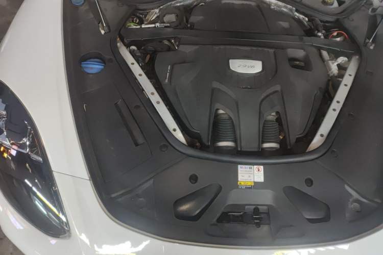 Used Porsche Panamera 2021 Panamera 2.9T Engine Bay Right