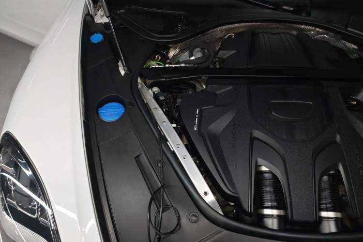 Used Porsche Panamera 2021 Panamera 2.9T Engine Bay Right