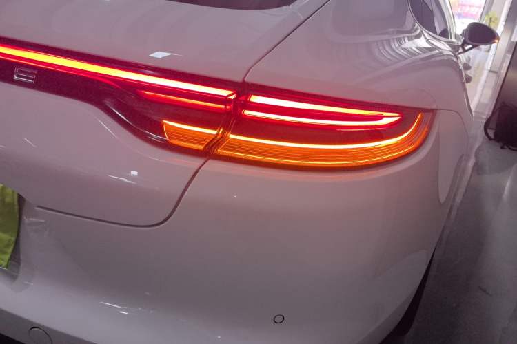 Used Porsche Panamera 2021 Panamera 2.9T Exterior 3
